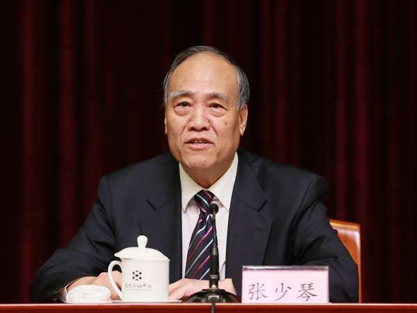 1544001095350087.jpg 民建中央副主席張少琴主持會議.jpg