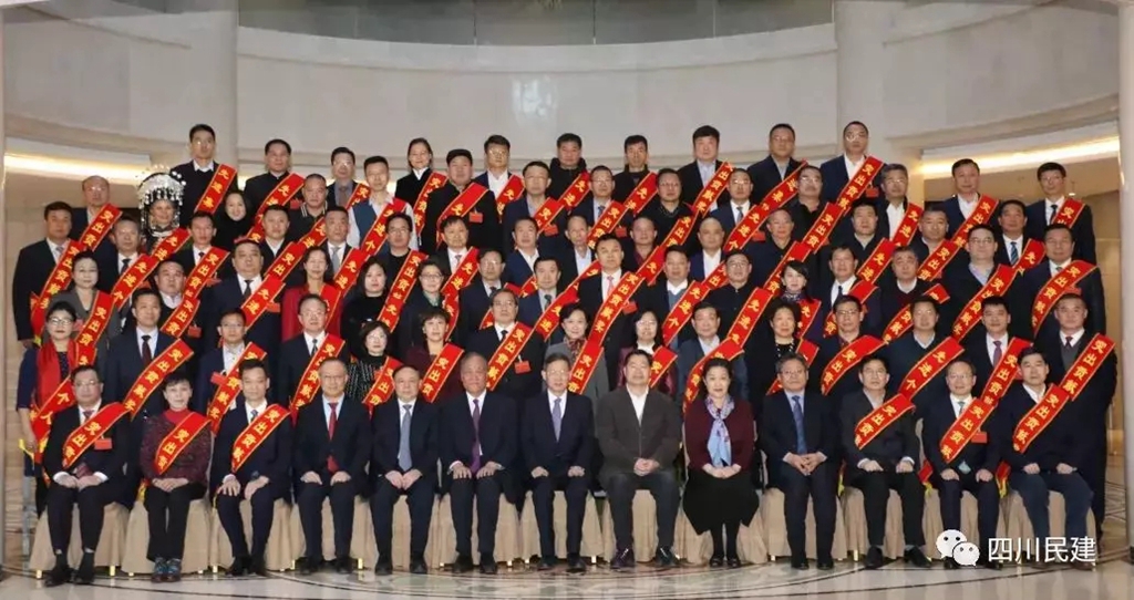 1575516779683770.jpg 640.webp.jpg