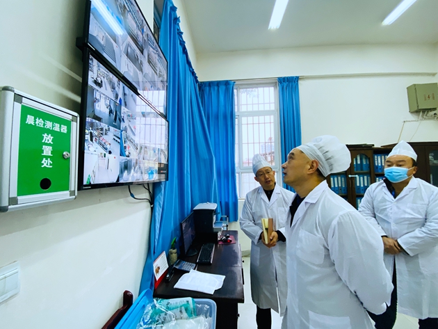 1640913570834164.jpg 繼光實驗學校接受省級安全發(fā)展示范城市督導評估2.jpg